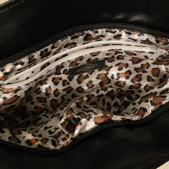 D-fusion black handbag purse - removable shoulder strap - animal print - zipper - Picture 4 of 7